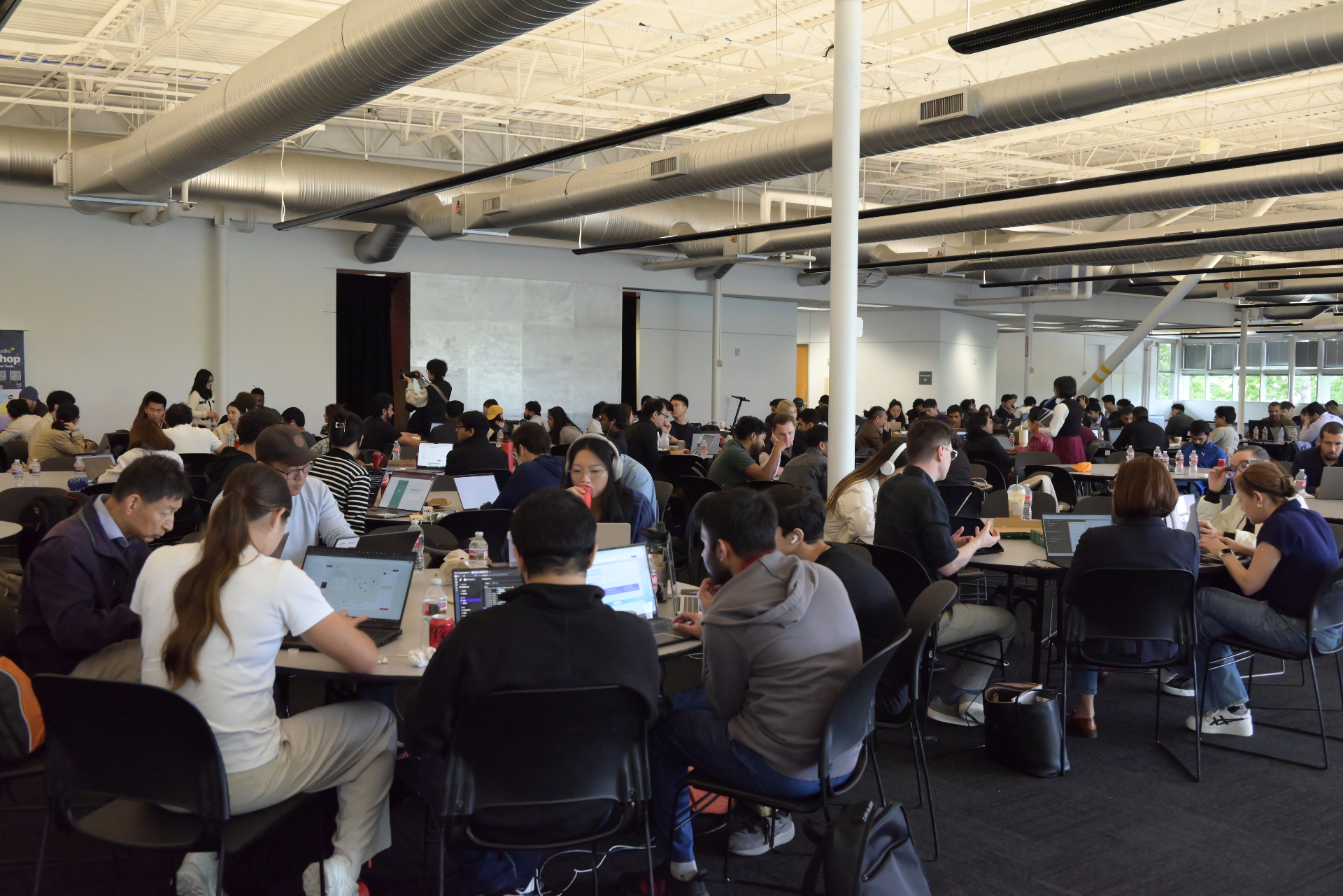 Builders of Tomorrow: AI Super Hackathon - photo 2